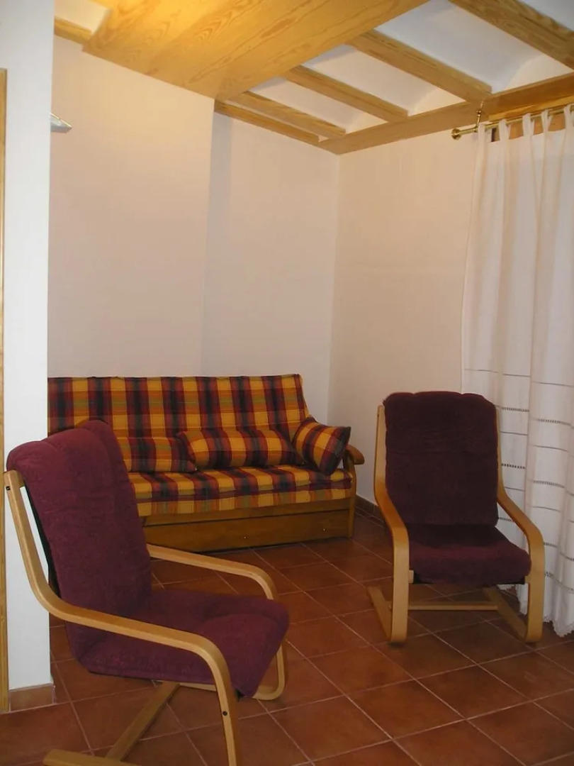 Apartamentos La Muela Chulilla