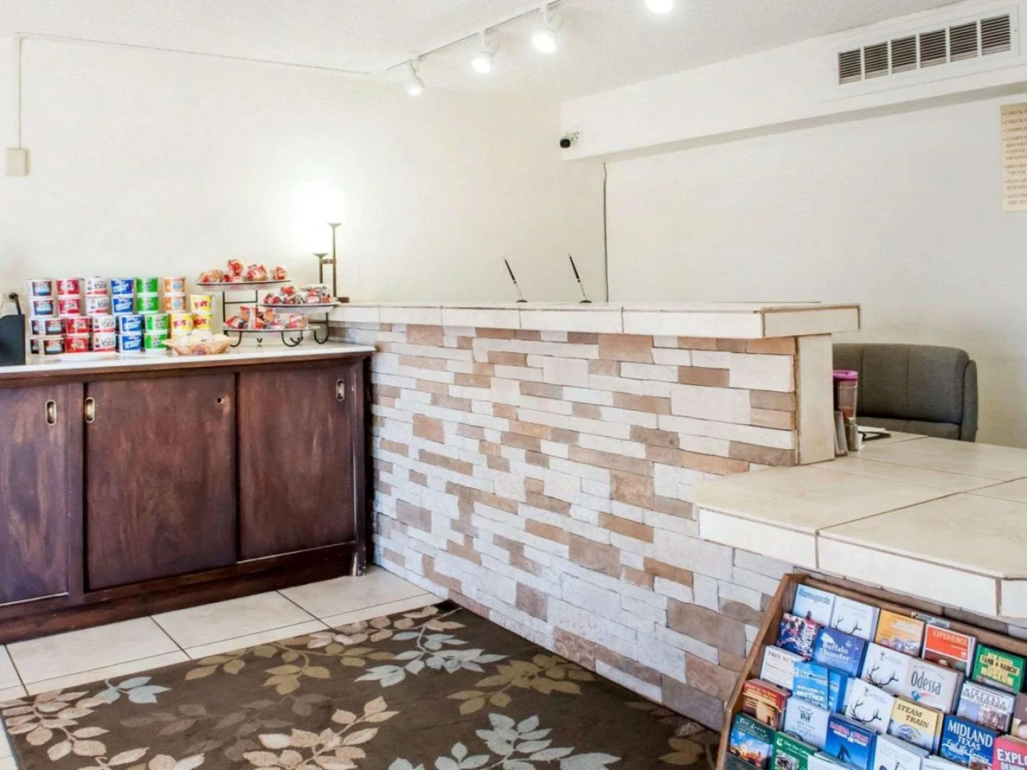 Whites City Cavern Inn