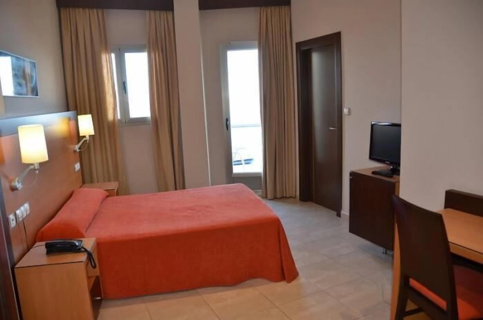 ON ALETA ROOM designed for adults