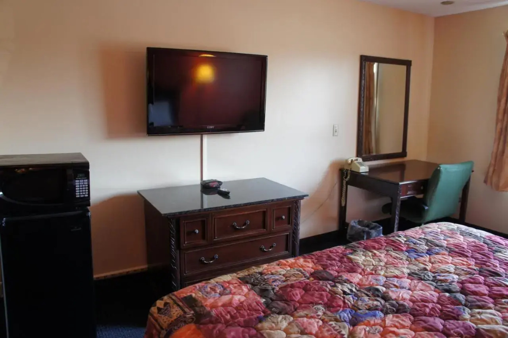 Select Inn Maple Grove