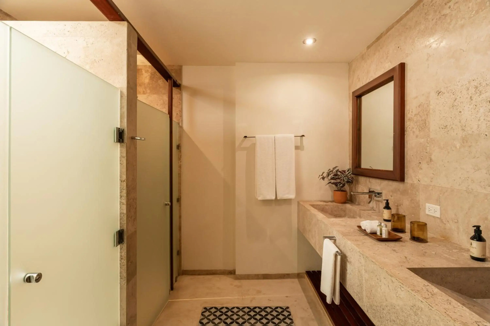 Hotel Villas Caracol