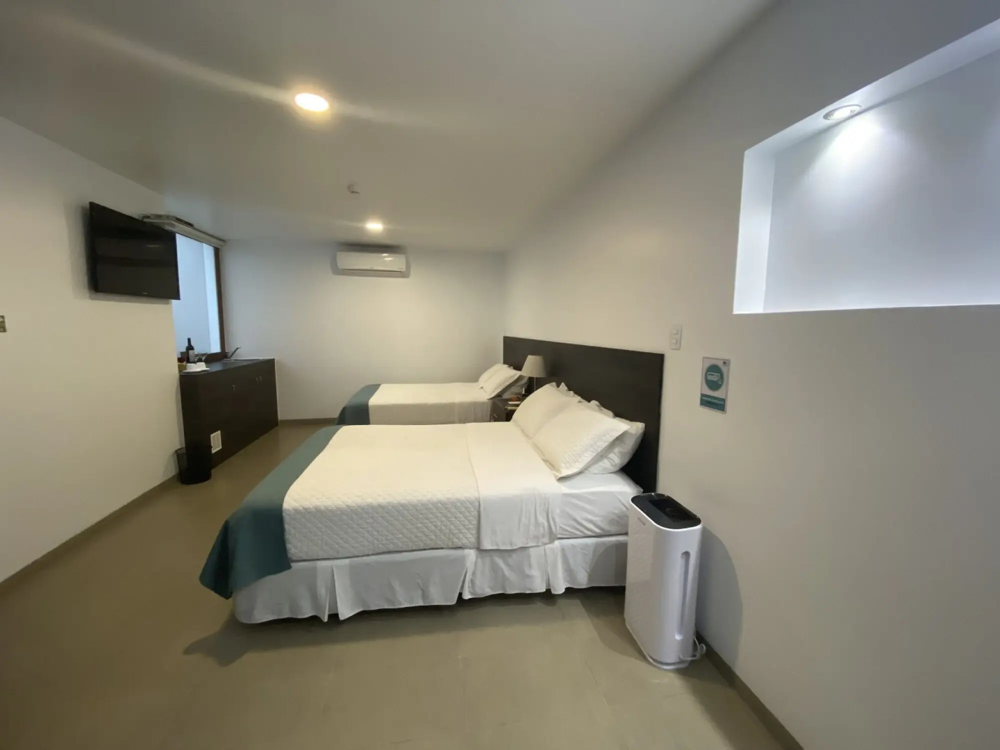 Galapagos Sunset Hotel