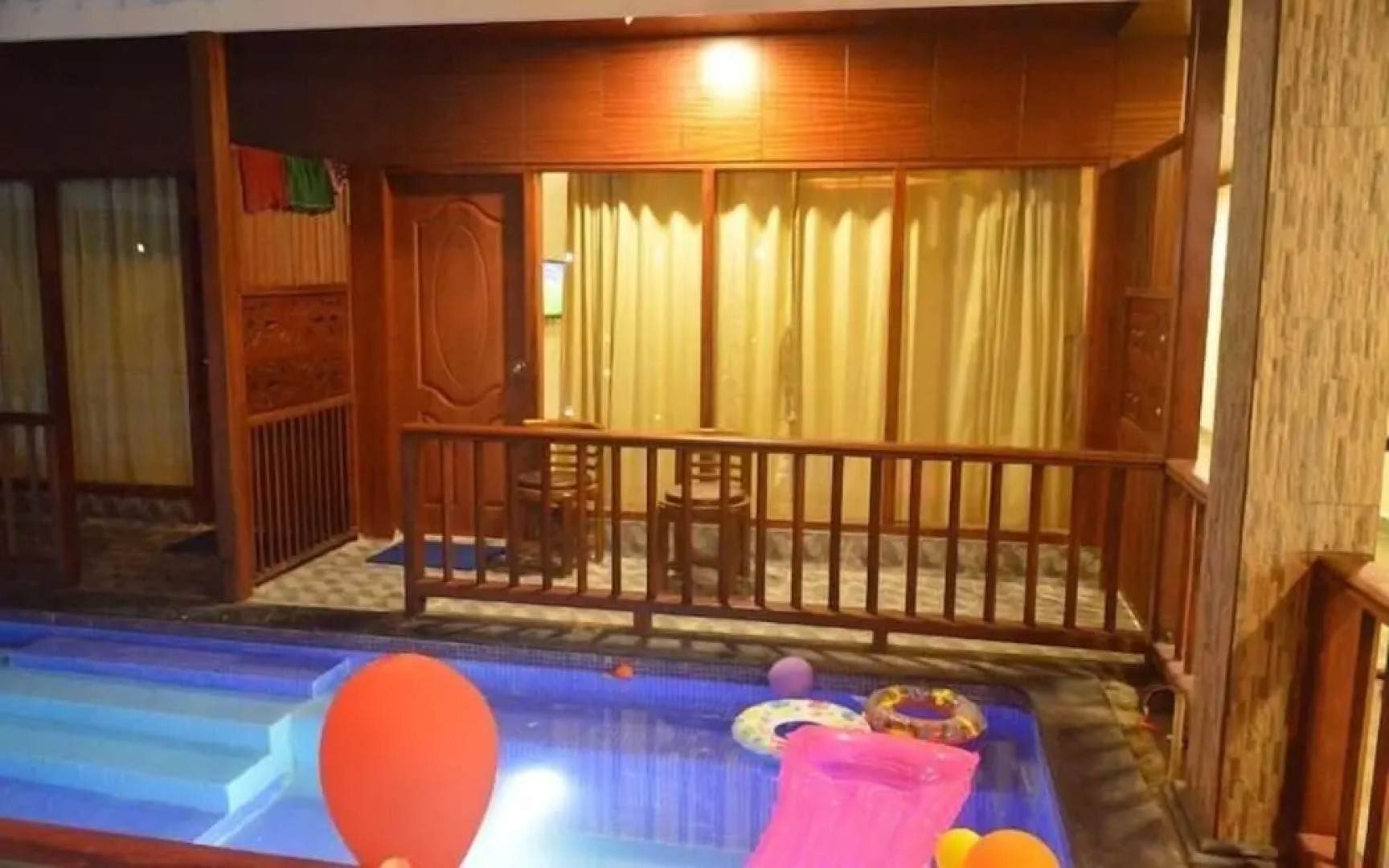 Holiday Inn Beach Resort