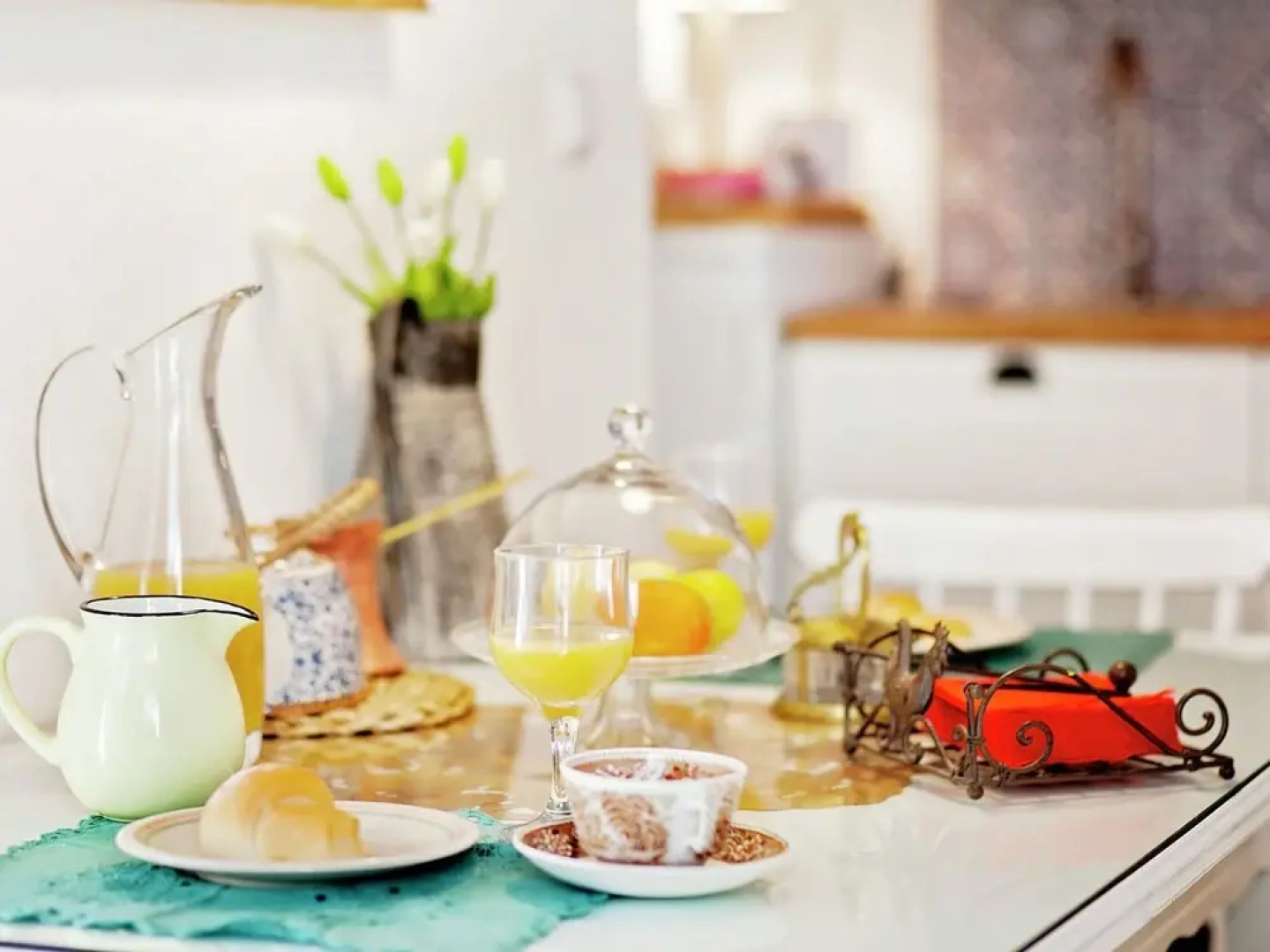 Delightfully Decorated Apartment with Sea View near Beach