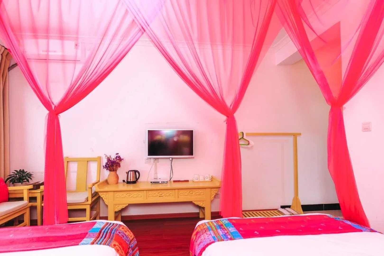 Homelife Theme Inn Dali