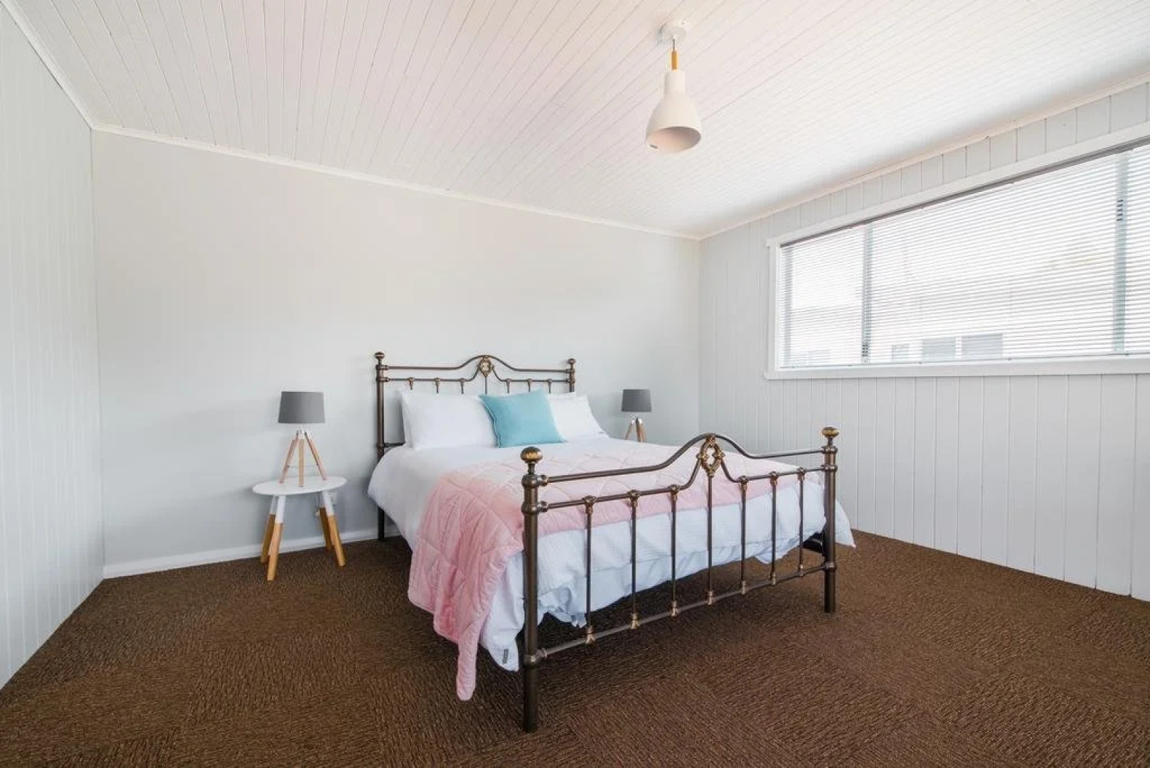 Bridport Holiday House