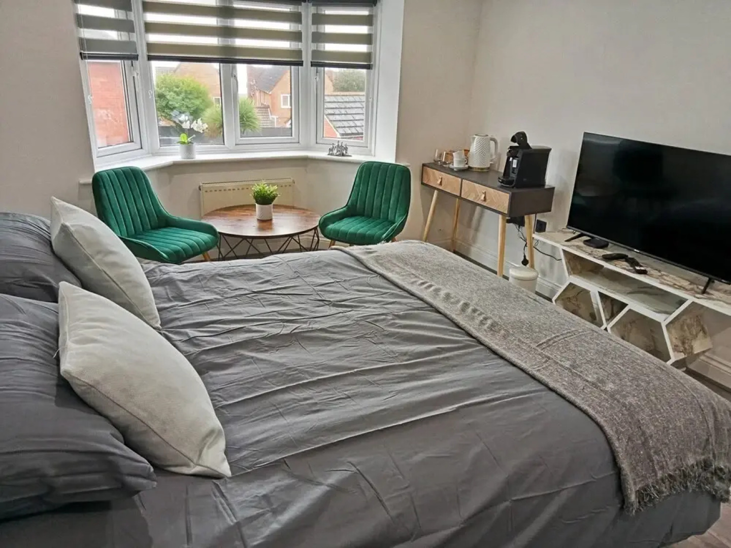 Sweet Nights Newhaven