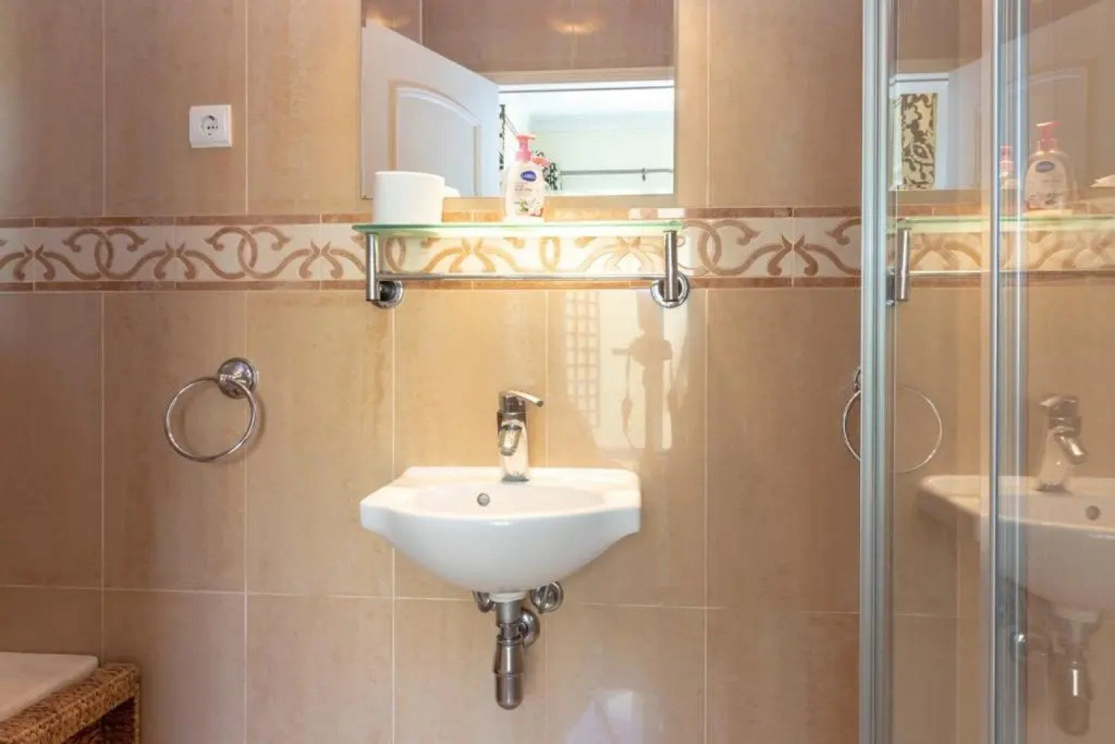 Luxury Townhouse n10 - Front-line Sea views