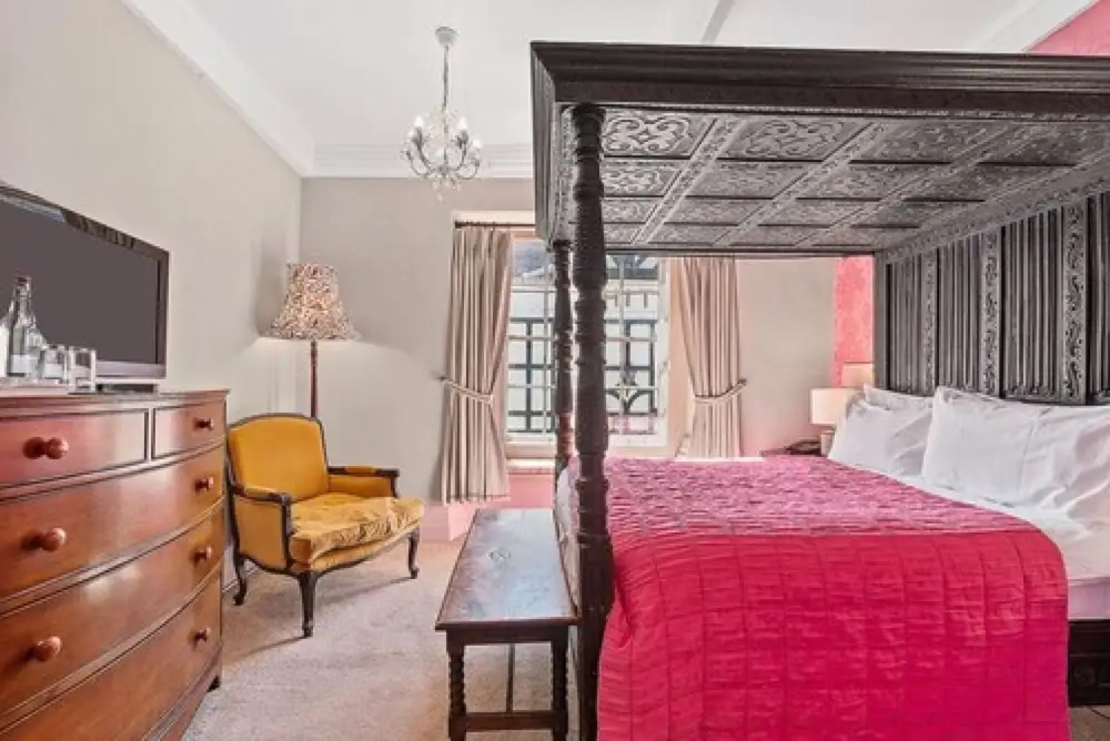 The Ancient Gatehouse Hotel