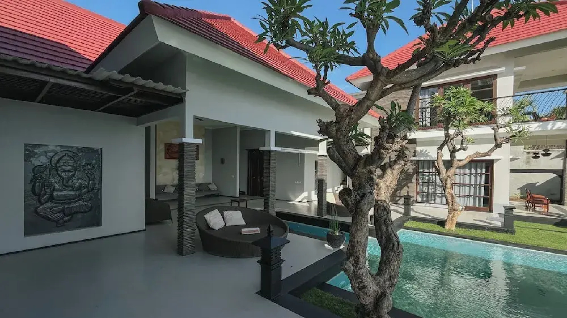 Blue Marlin 6-BR Villa Singaraja Bali