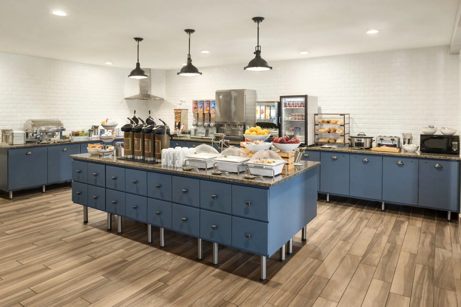 Country Inn & Suites by Radisson, Baxter, MN