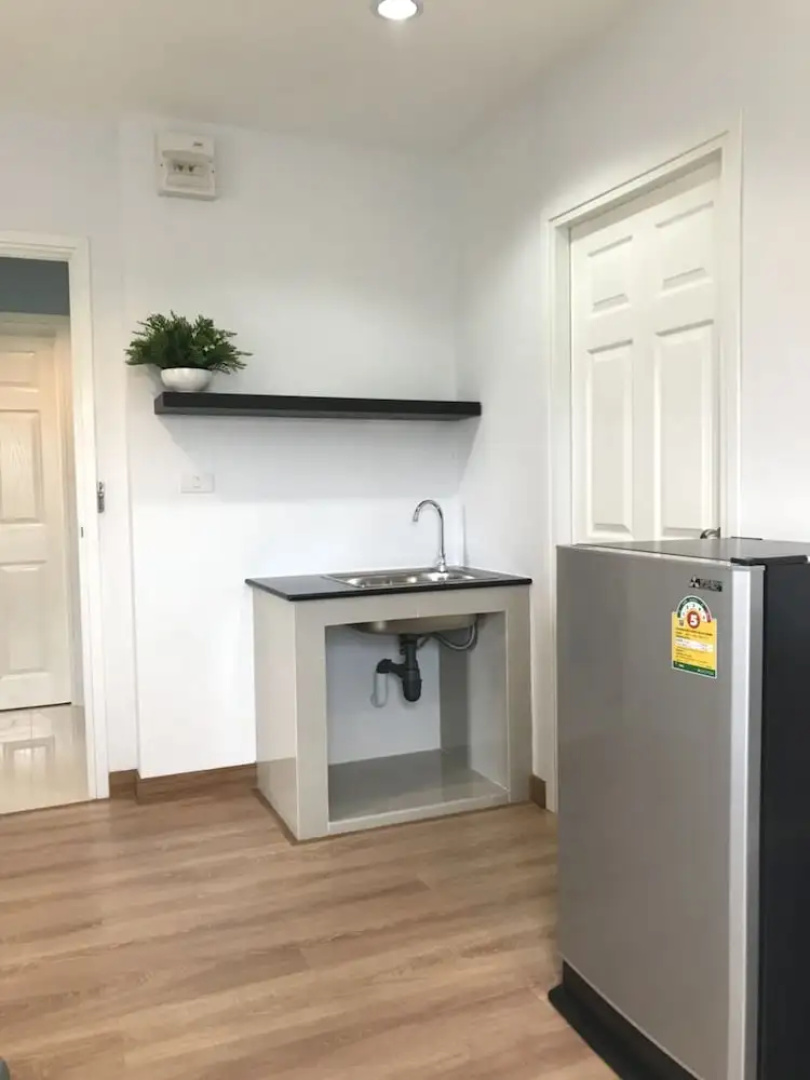 Living at Sphere Apartment - Family room