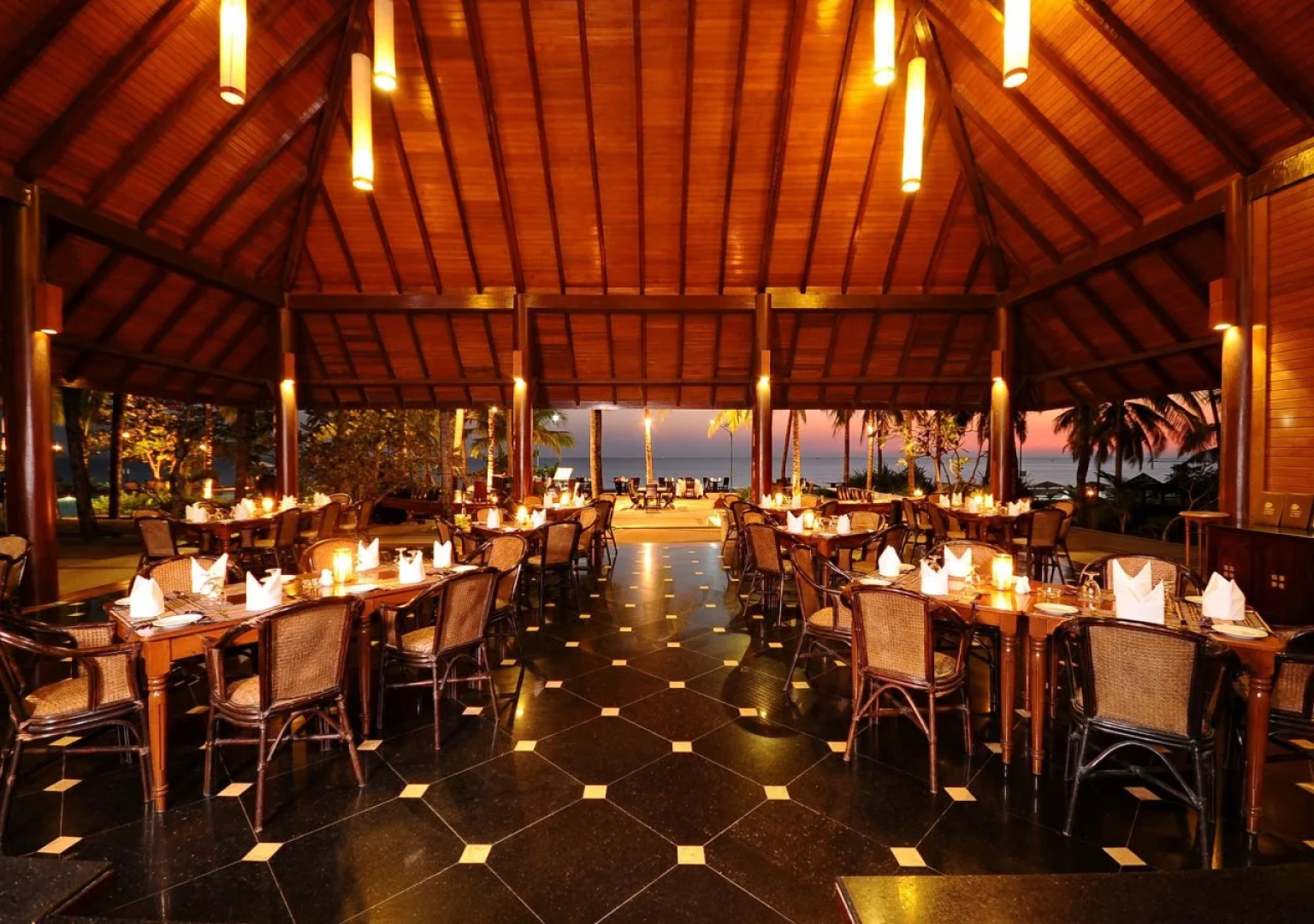 Aureum Palace Hotel & Resort Ngwe Saung