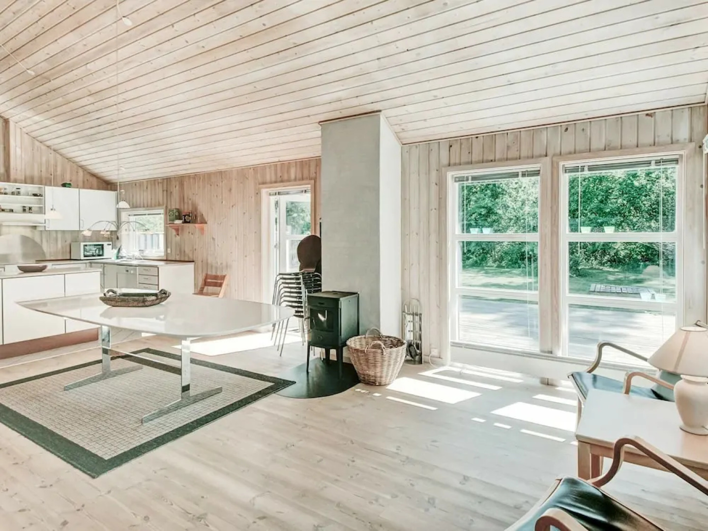 Spacious Holiday Home With Sauna in Aakirkeby