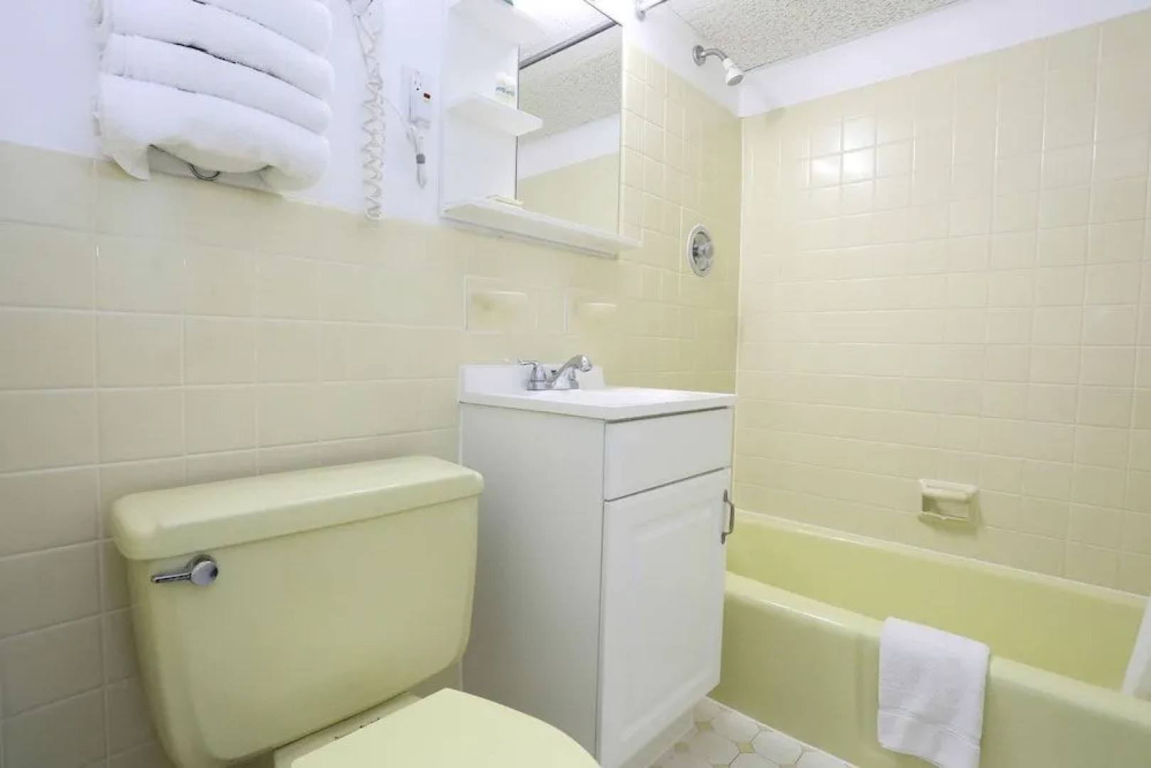 Olympic Island Beach Resort