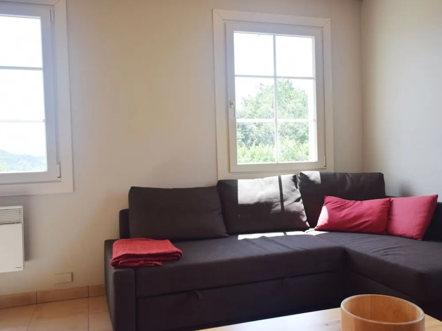 House With Panoramic View and Swimming Pool in Ardã¨che