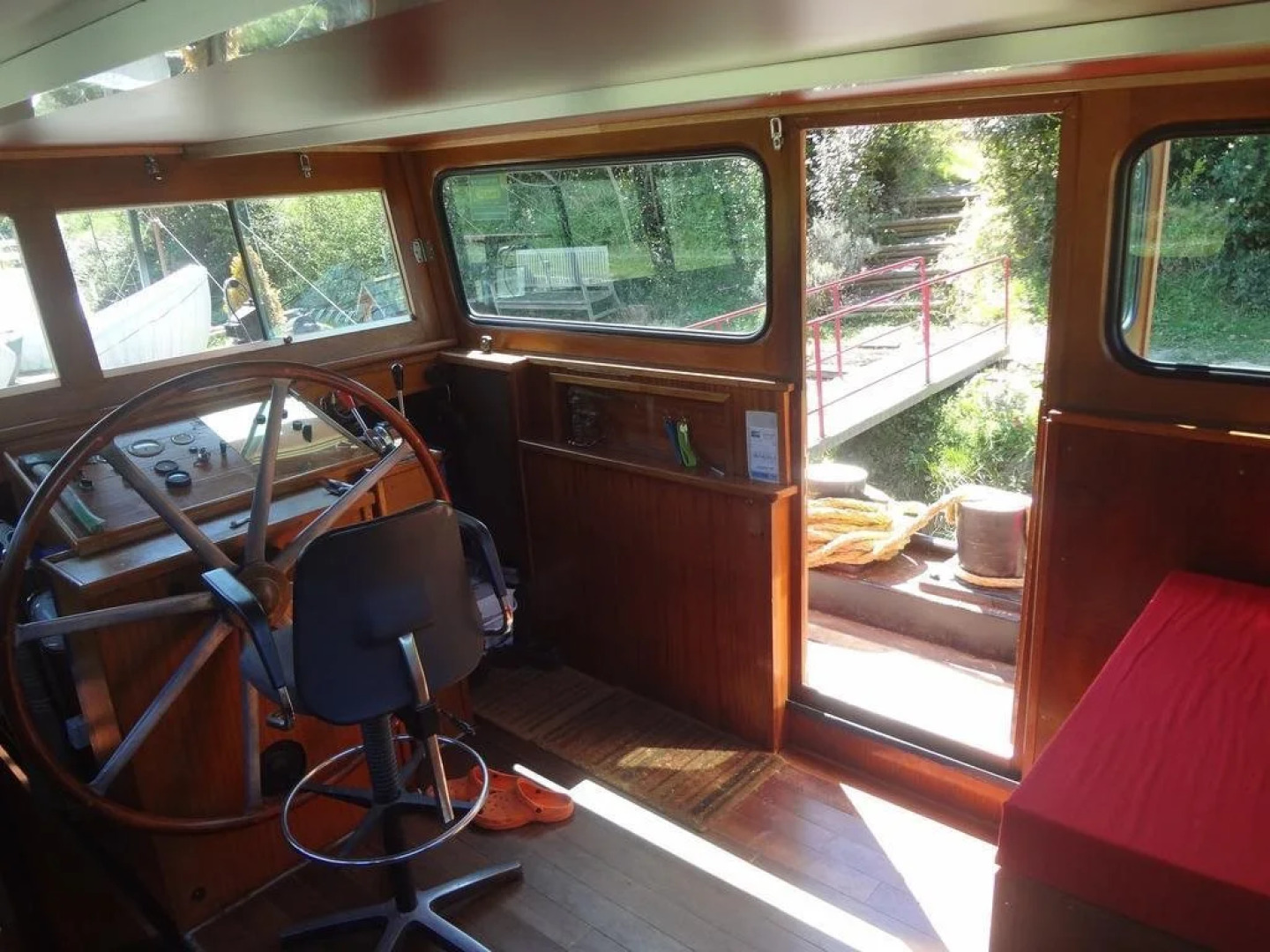 Péniche D'Hôtes Mirage