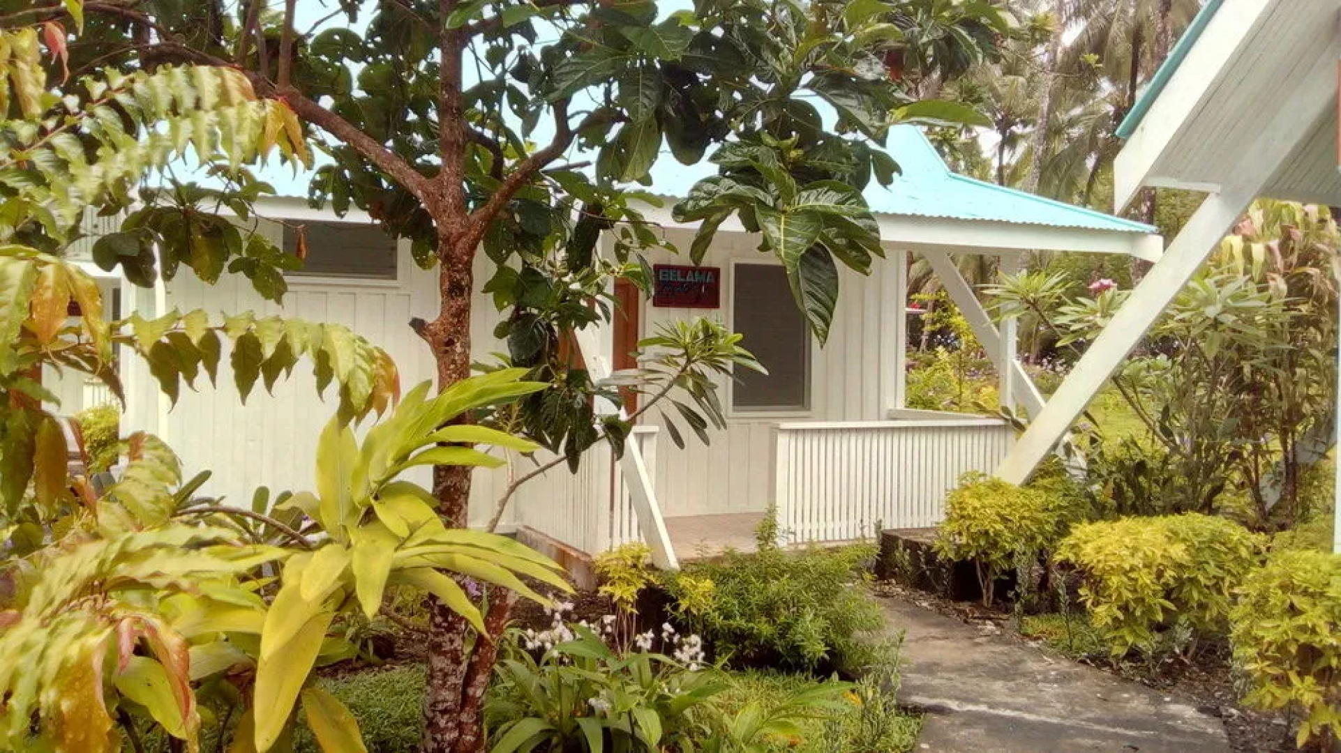 Ropiko Beach Resort