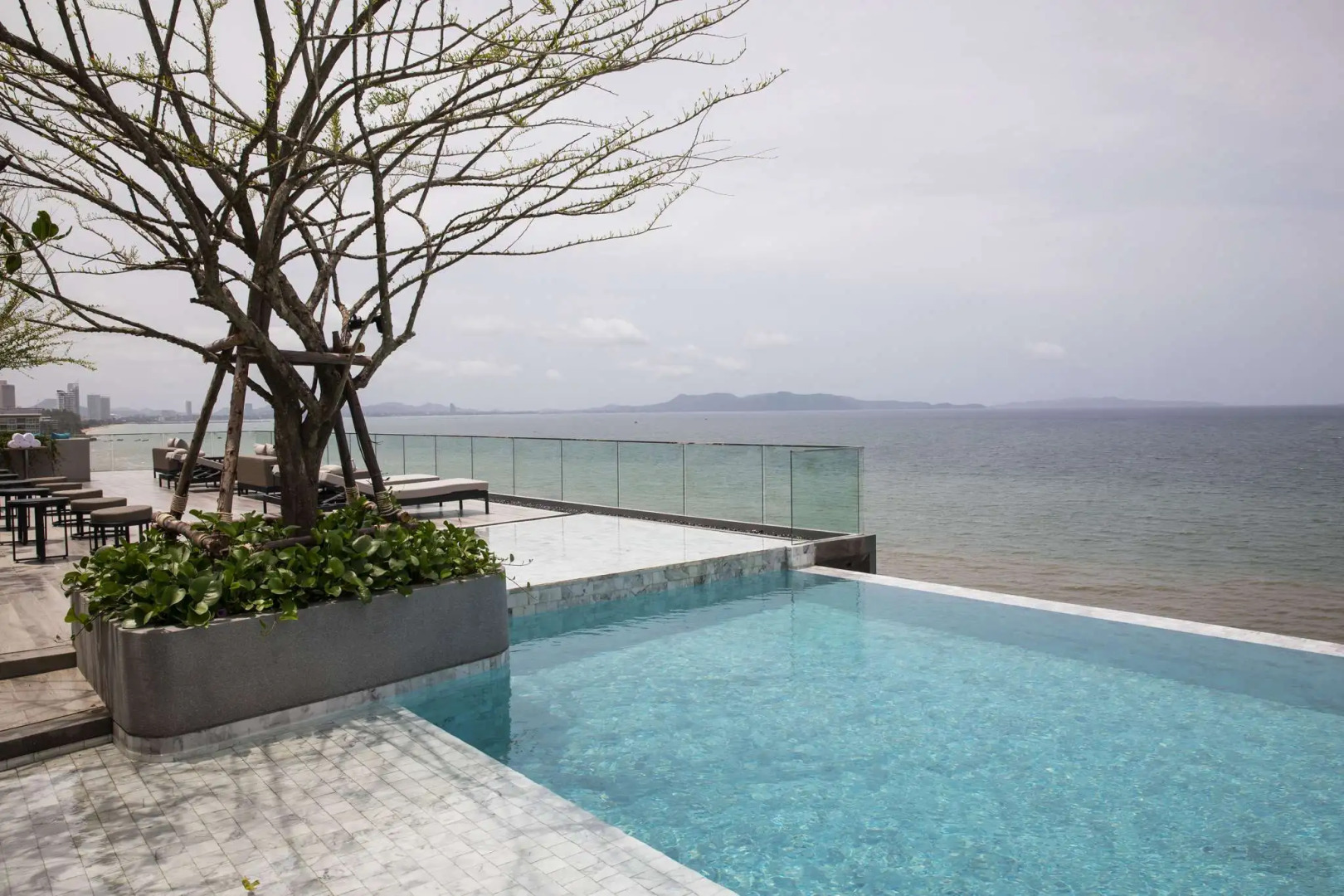 Отель U Jomtien Pattaya