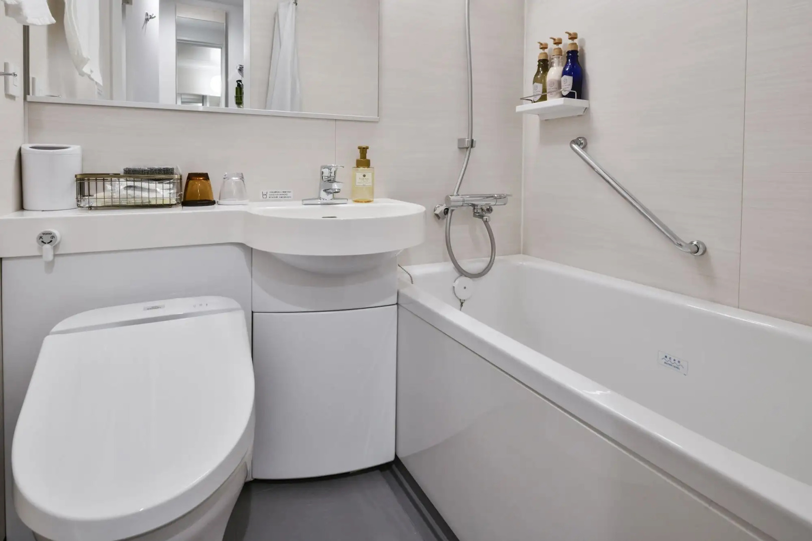 Vessel Inn Chiba Station