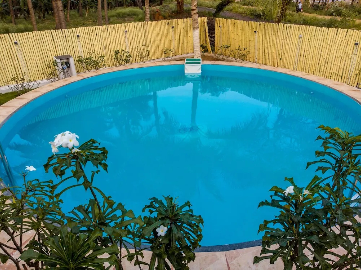 UDS COCO Hotels and Resorts