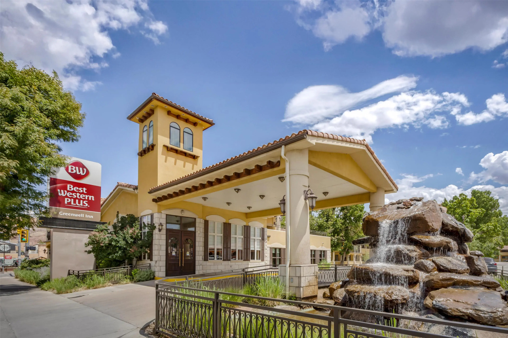 Best Western Plus Greenwell Inn