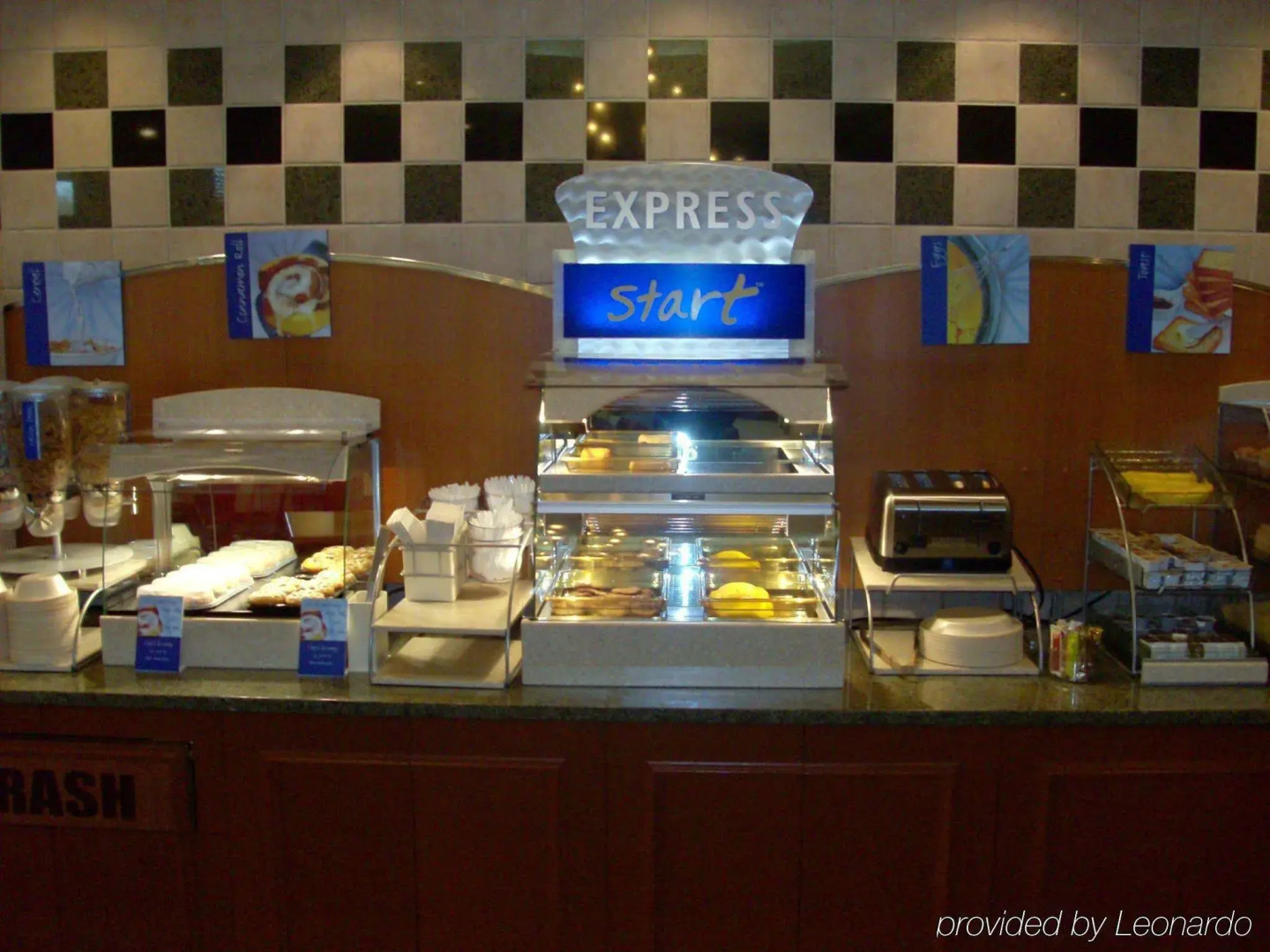 Comfort Inn and Suites Plano East