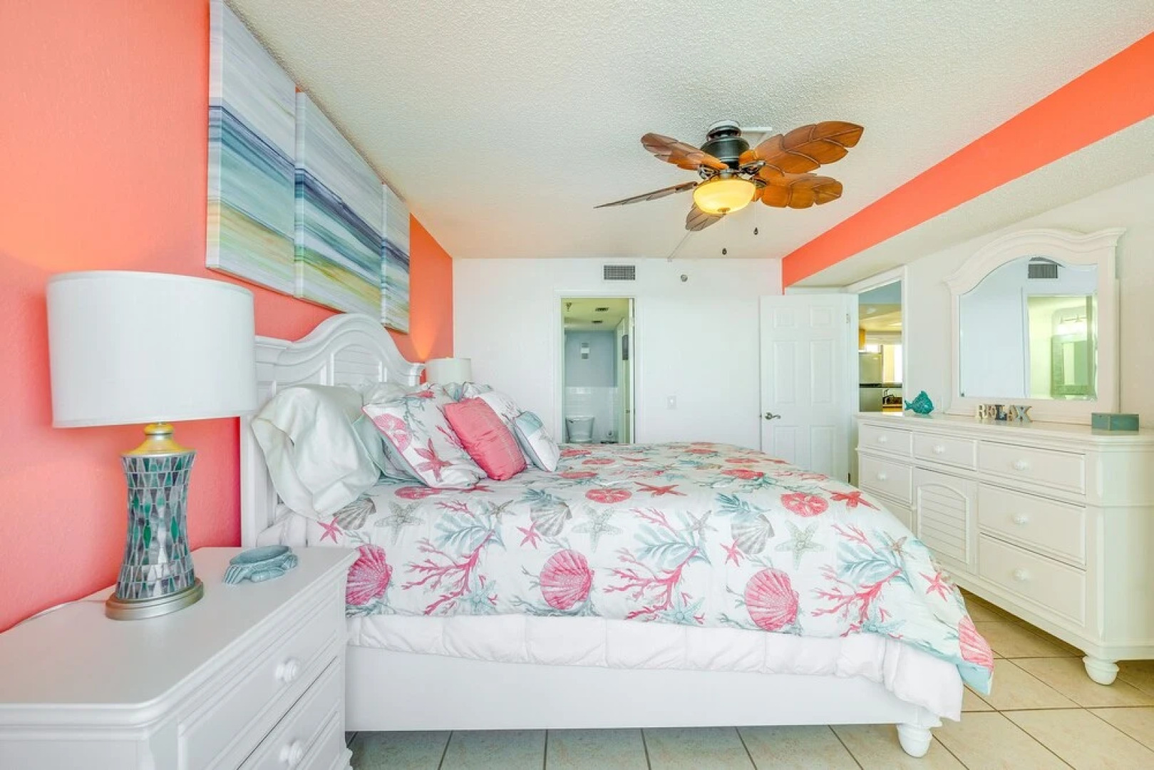 Waterfront Hudson Condo w/ Pool & Beach Access