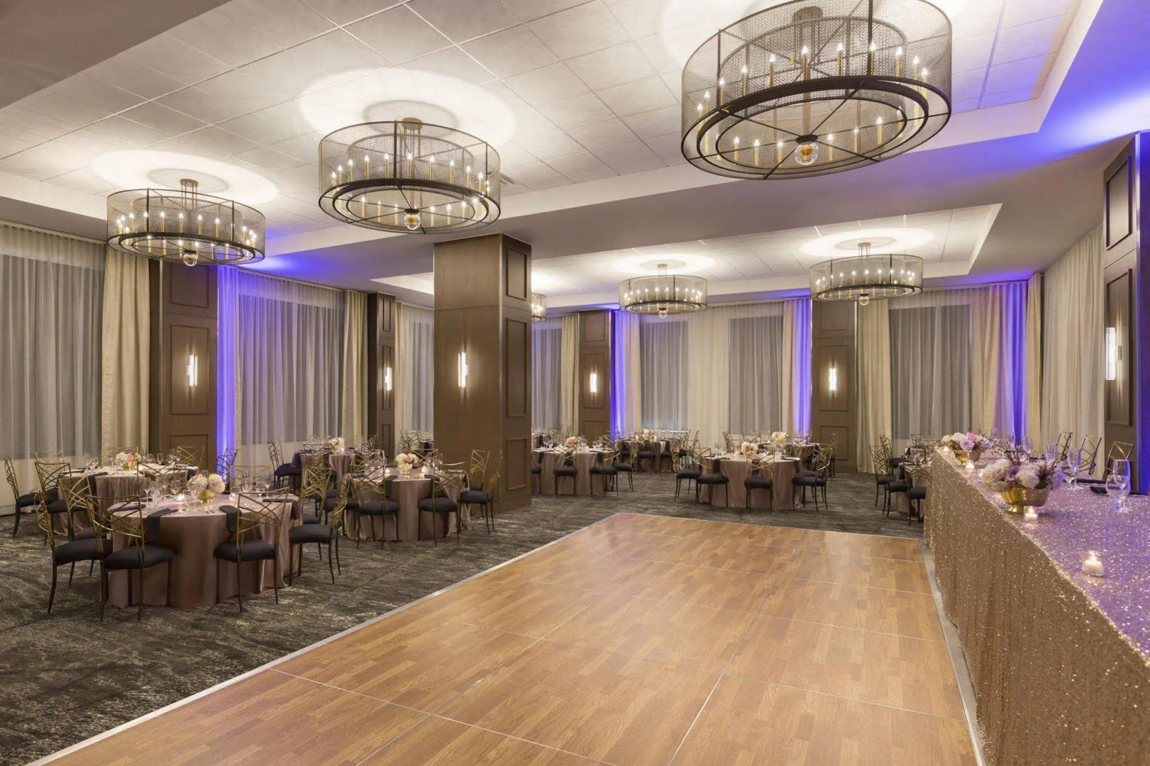 Embassy Suites By Hilton Pittsburgh Downtown