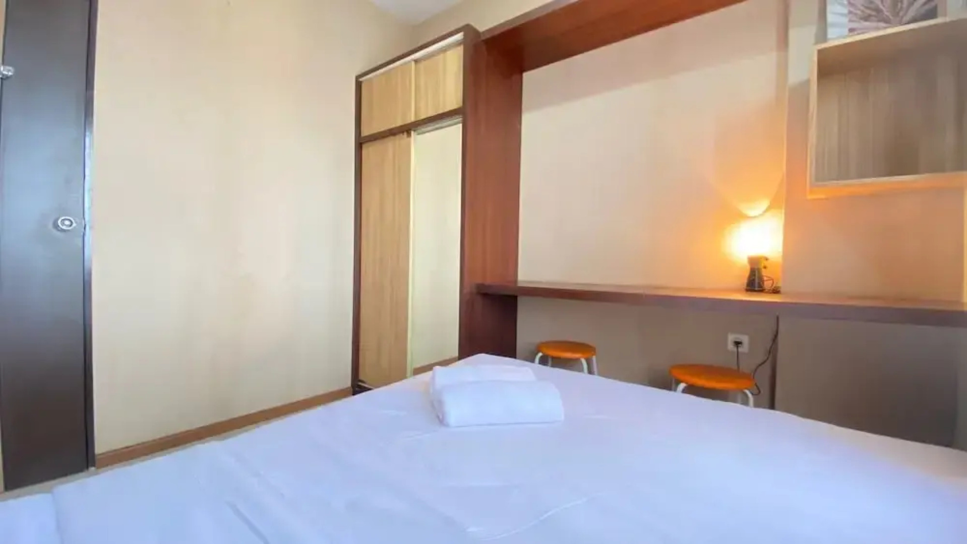 Spacious 1Br Apartment At The Edge Cimahi Bandung