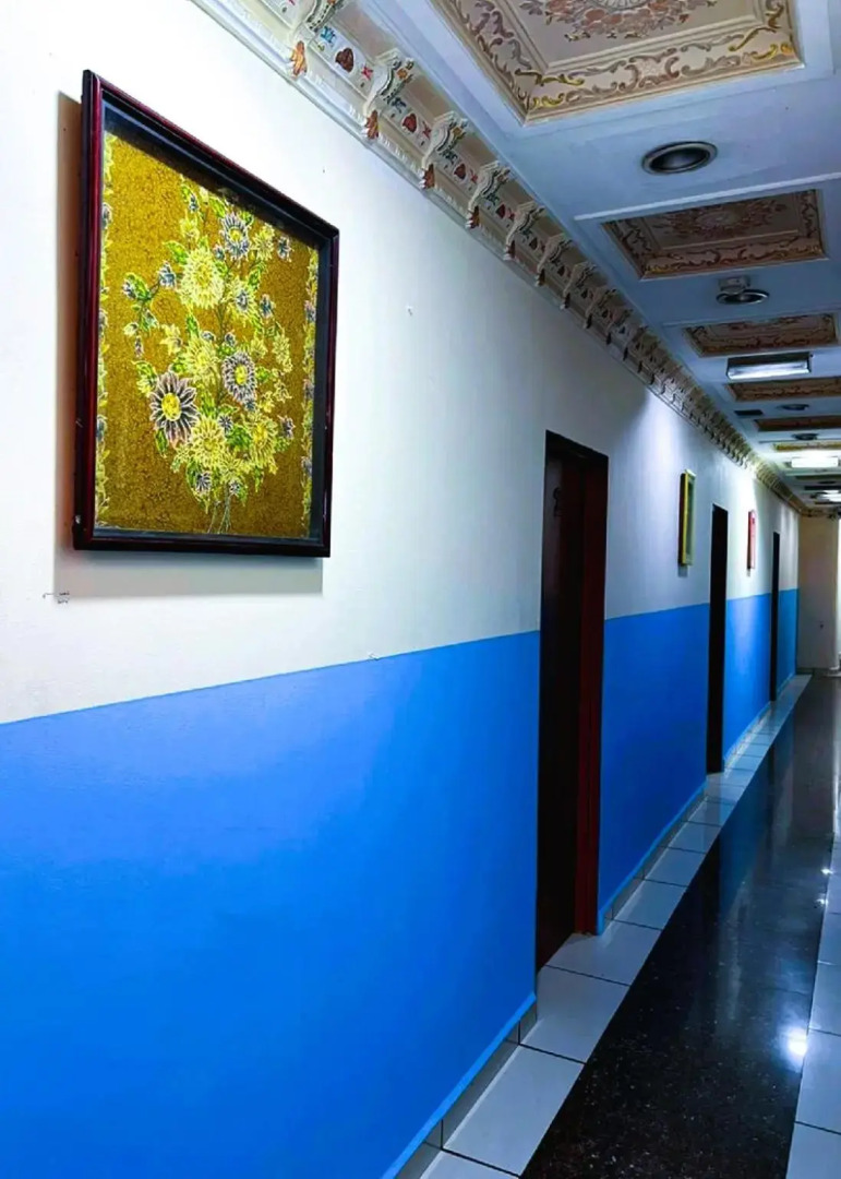 New Wave Hotel Seri Kembangan