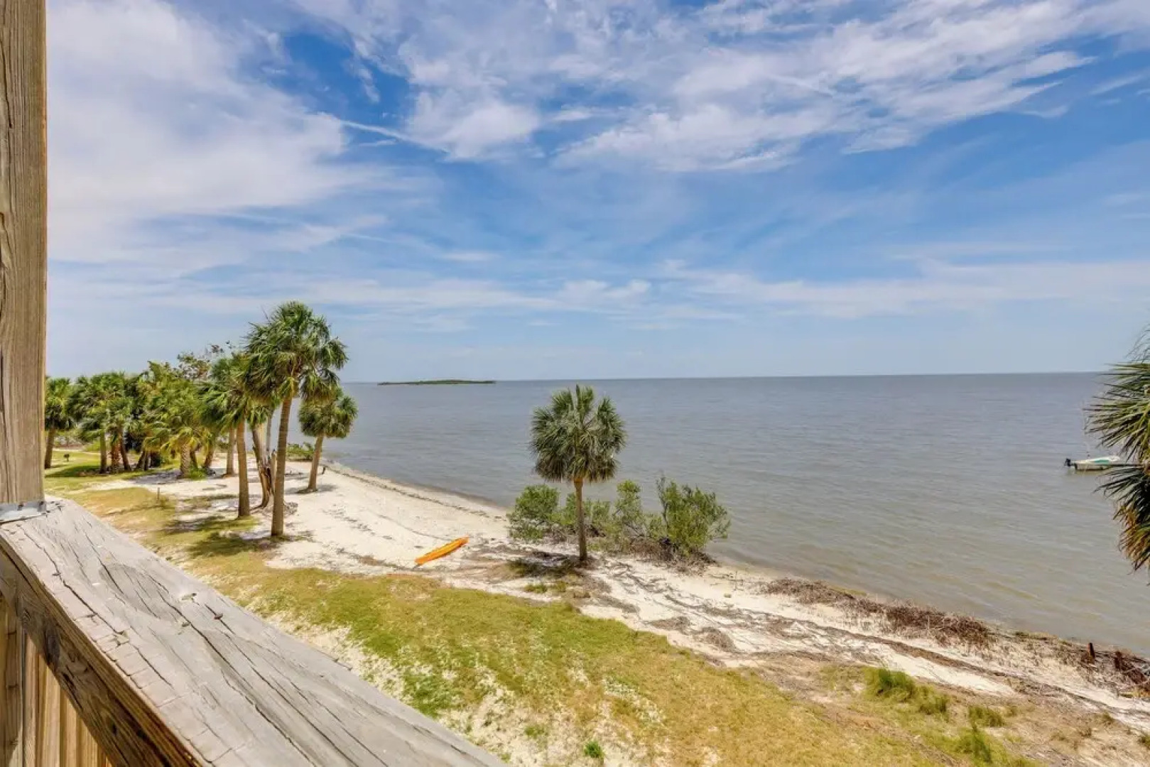 Beach & Pool Access at Condo on Cedar Key!