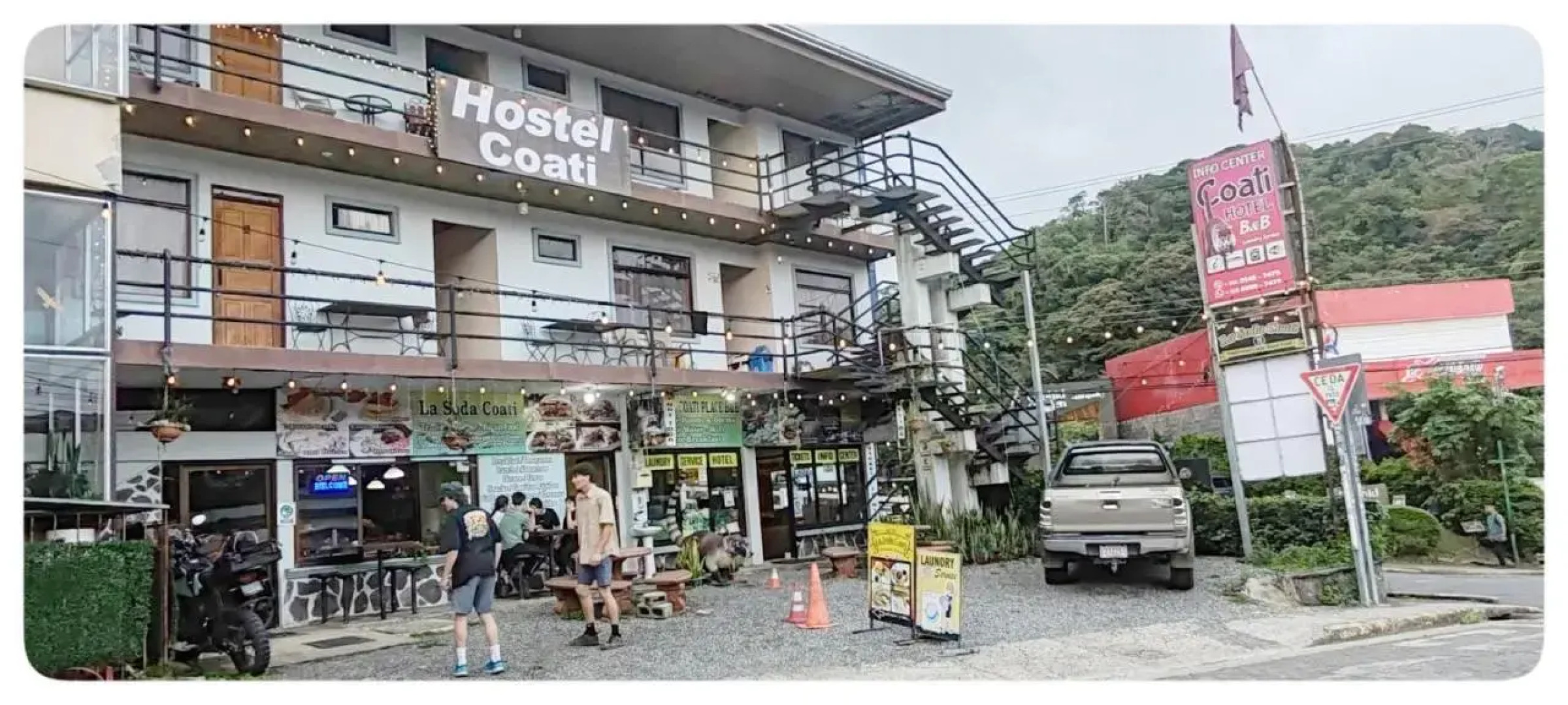 Hostel Coati Place Bed & Breakfast