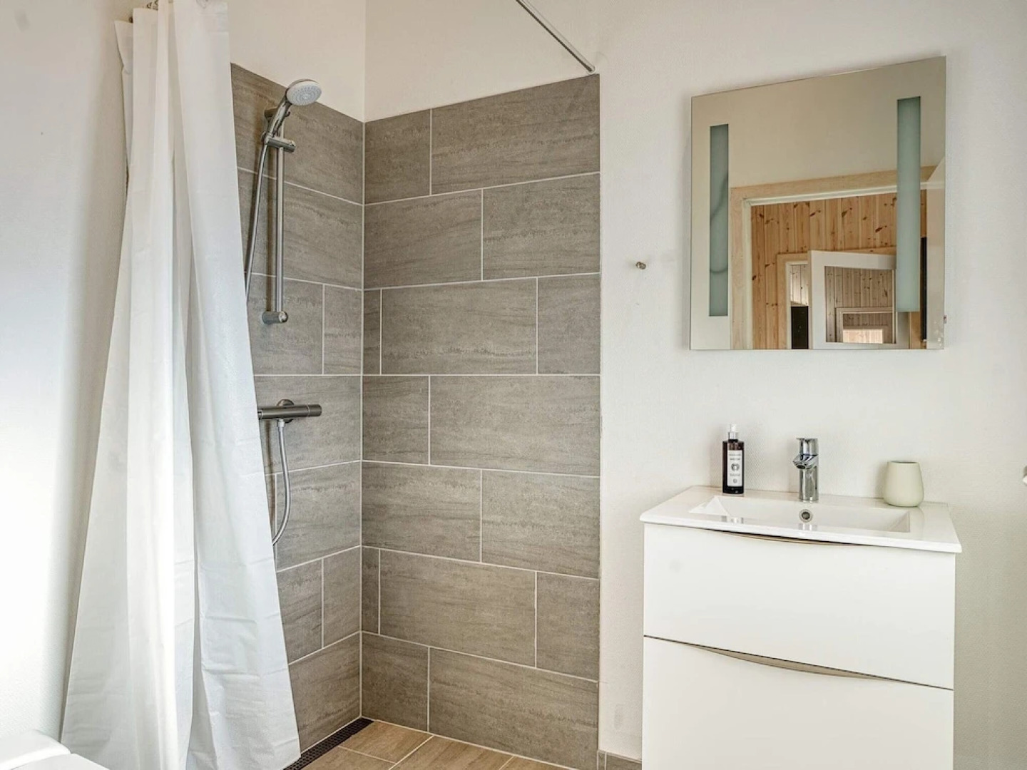 8 Person Holiday Home in Dannemare