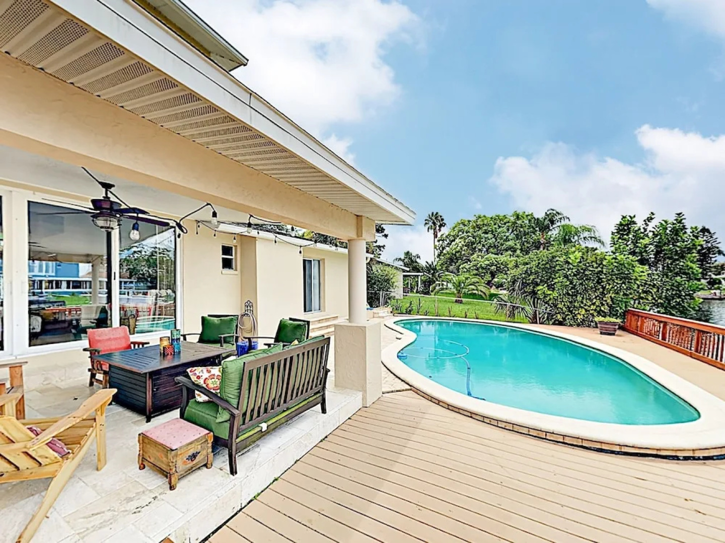 8723 Tampa - 3 Br Home