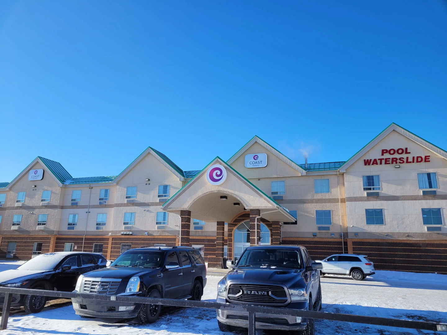 Coast Grimshaw Hotel & Suites