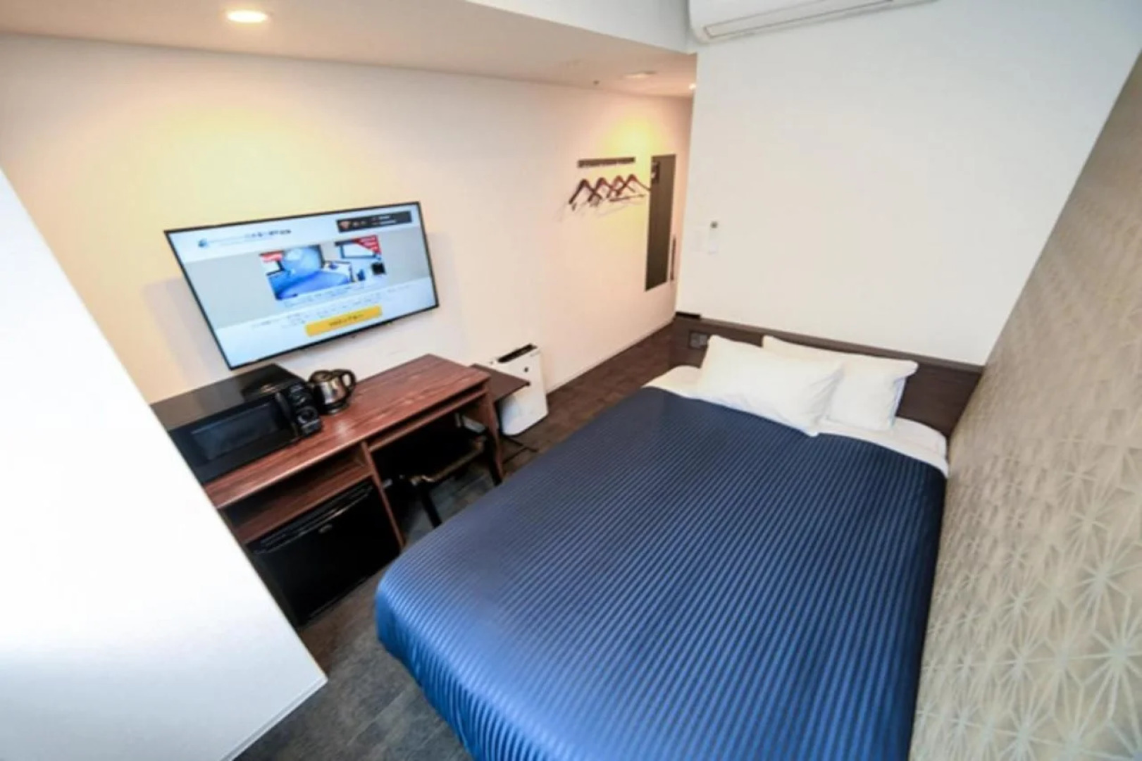 HOTEL LiVEMAX Nihonbashi Koamicho