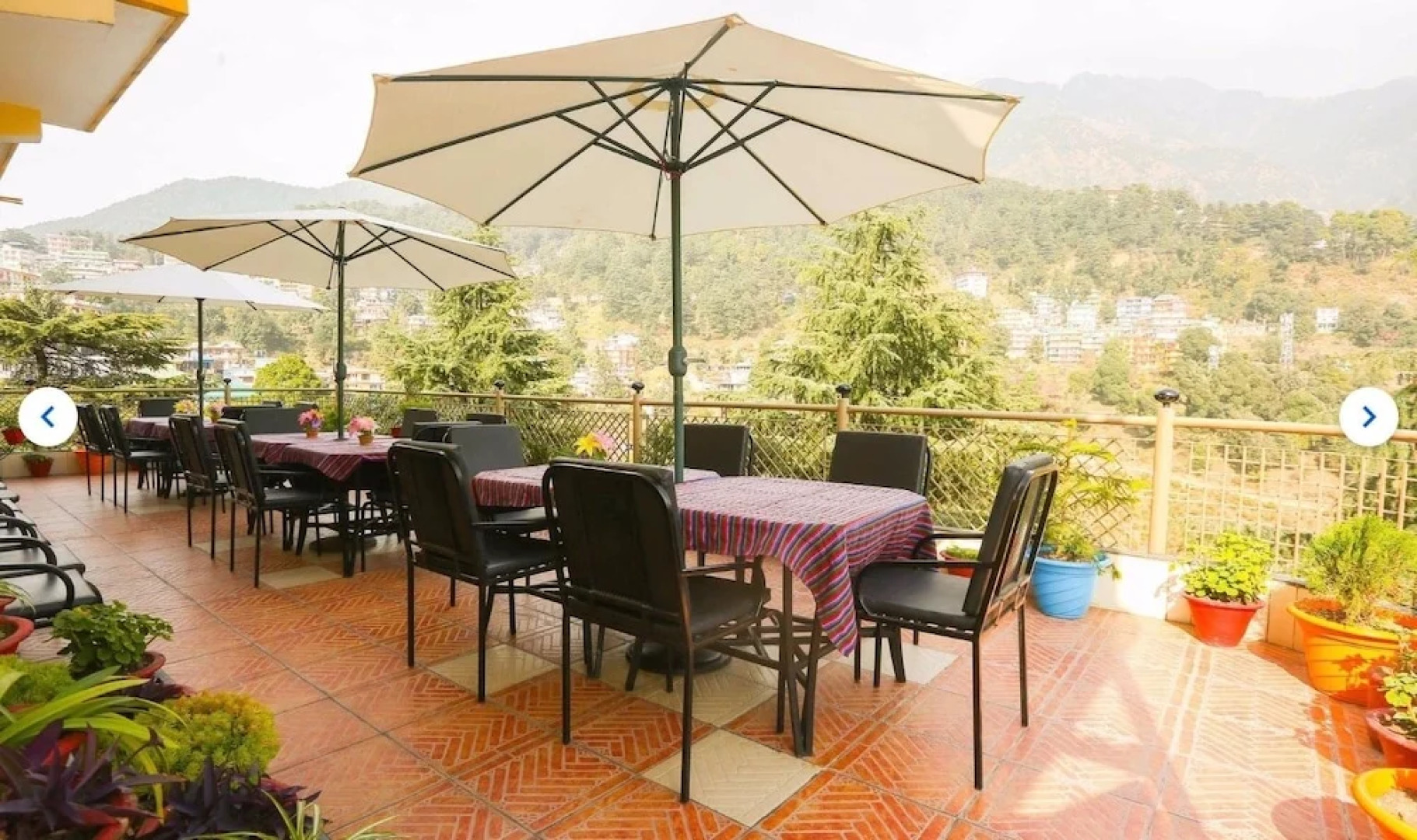 Hotel Moon Walk Residency