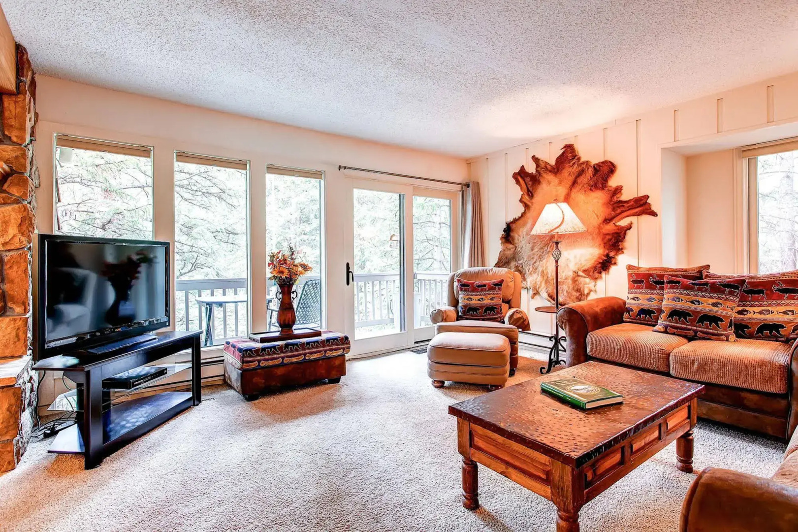 Tannenbaum Condominiums by Ski Country Resorts