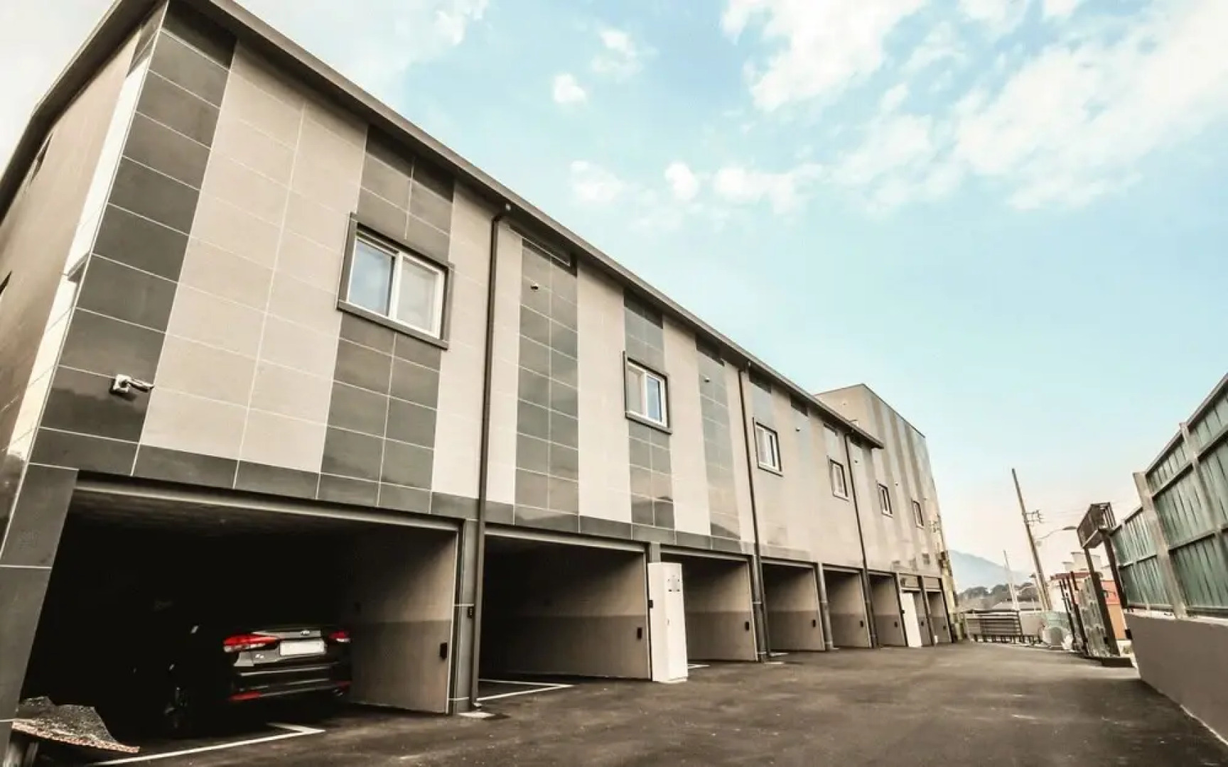 Sancheong Hyu And Joy