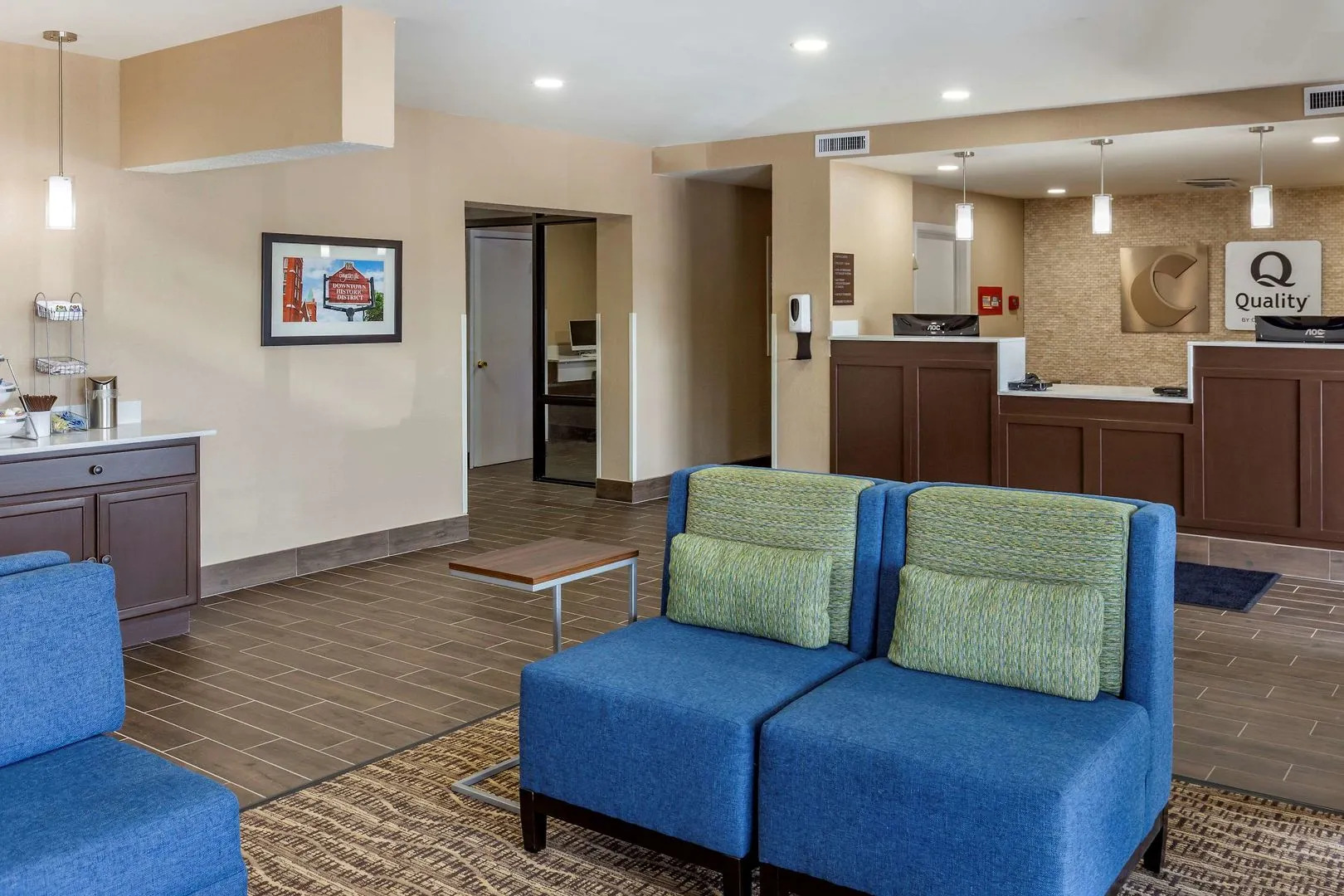 Quality Inn & Suites Spring Lake - Fayetteville Near Fort Liberty