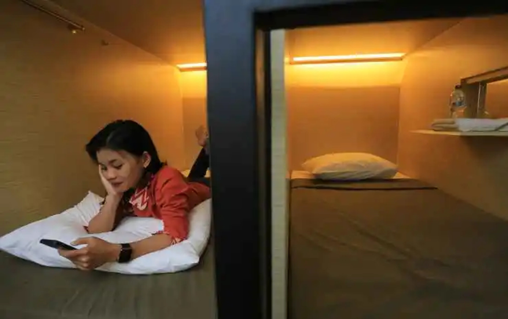 InnBox Capsule Hotel