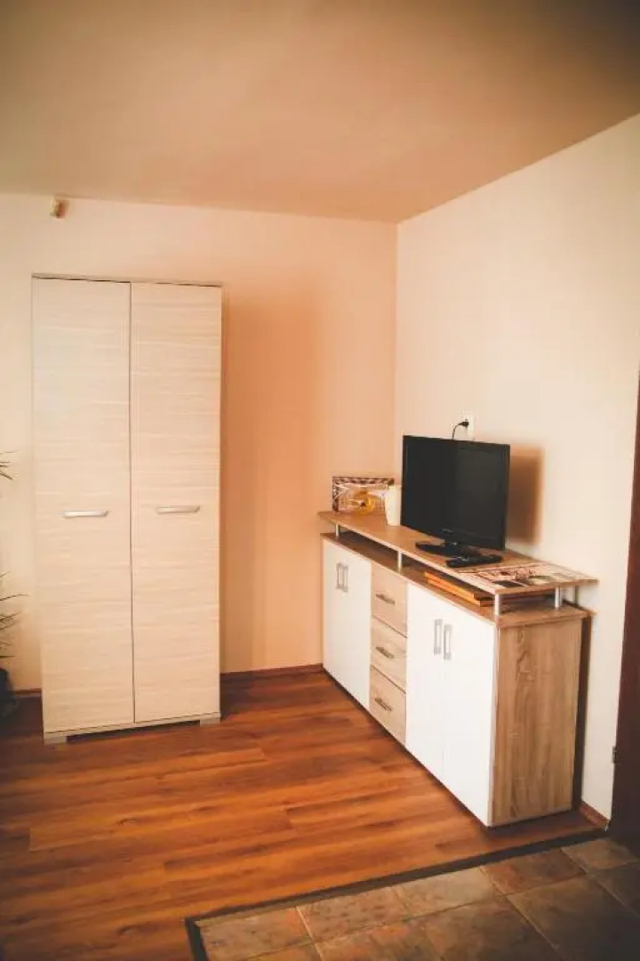 Borostyánkert Étterem & Vendégház