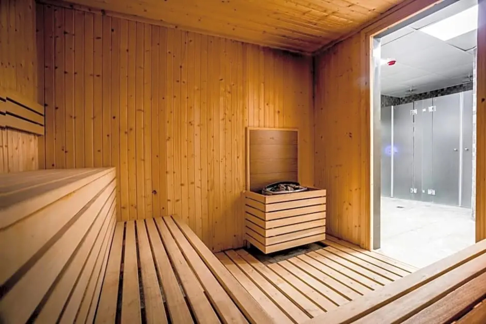 Ramada Olivie Nazareth