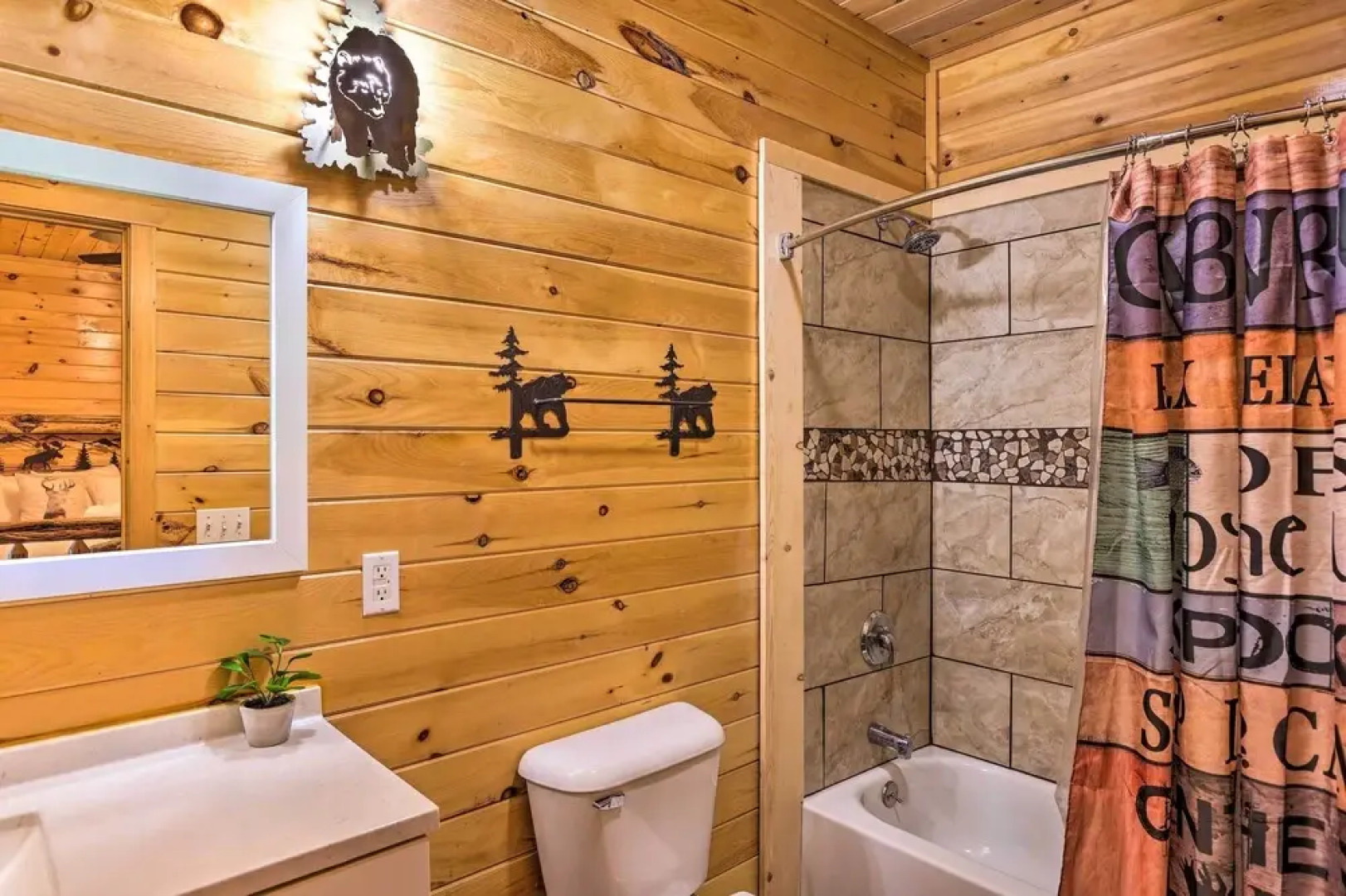 Sun-dappled Cadillac Gem w/ Kayaks & Grill!