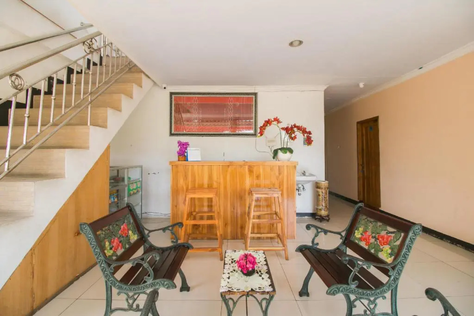 OYO 946 Penginapan Menara Megah Syariah