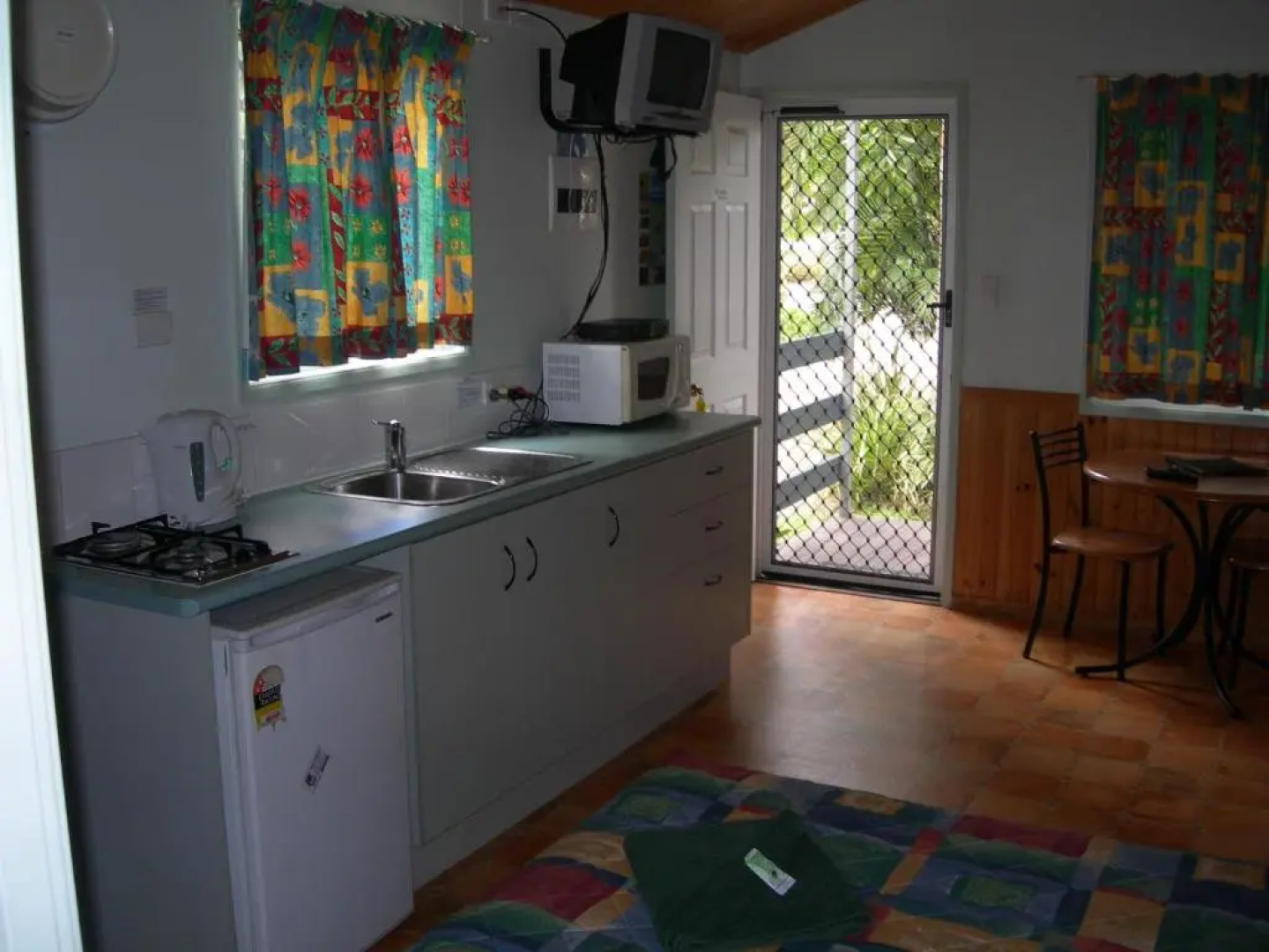 Riverside Tourist Park