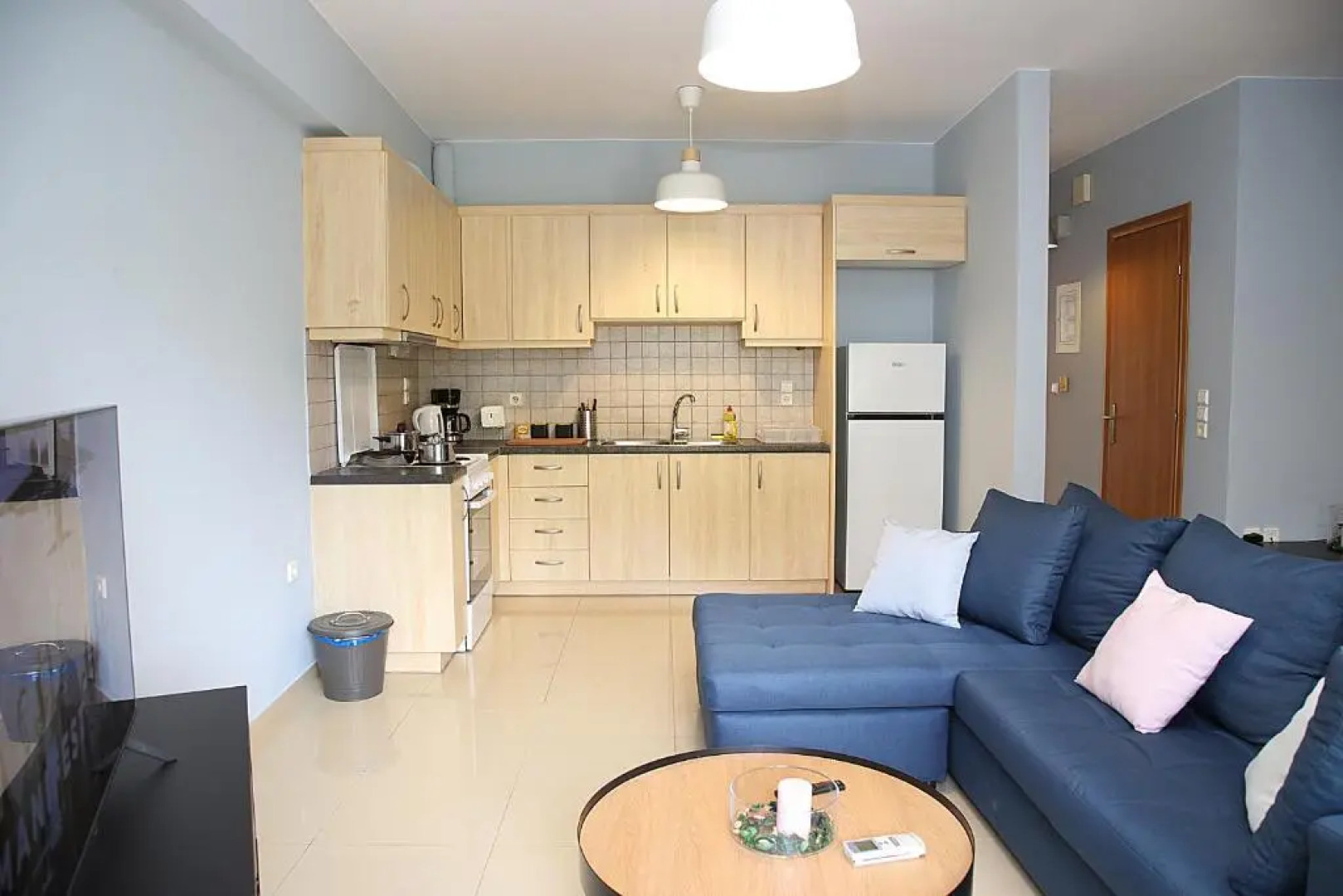 2 Bedroom Apartment near the Athens Airport, Spata