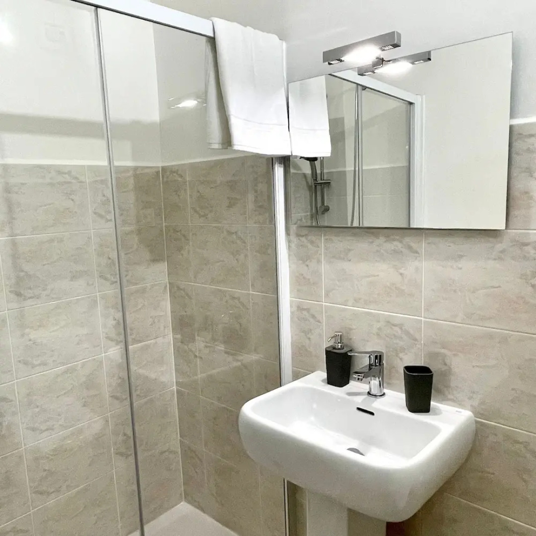 Rosy Suite Bed & Breakfast