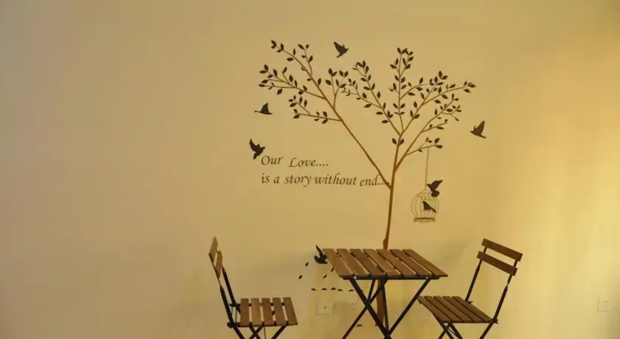 Wonderland Youth Hostel